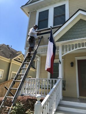 Before & After Exterior Painting in Houston, TX (3)
