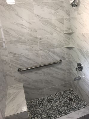 Bathtub to Walk in Shower Conversion in Houston, TX (4)