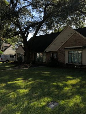 Before and After Exterior House Painting Spring Branch Houston, TX (1)