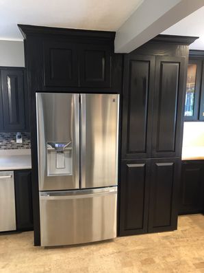 Before & After Cabinet Refinishing in Spring, TX (8)