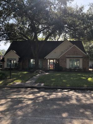 Before and After Exterior House Painting Spring Branch Houston, TX (3)