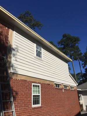 Before & After House Painting in The Woodlands, TX (2)